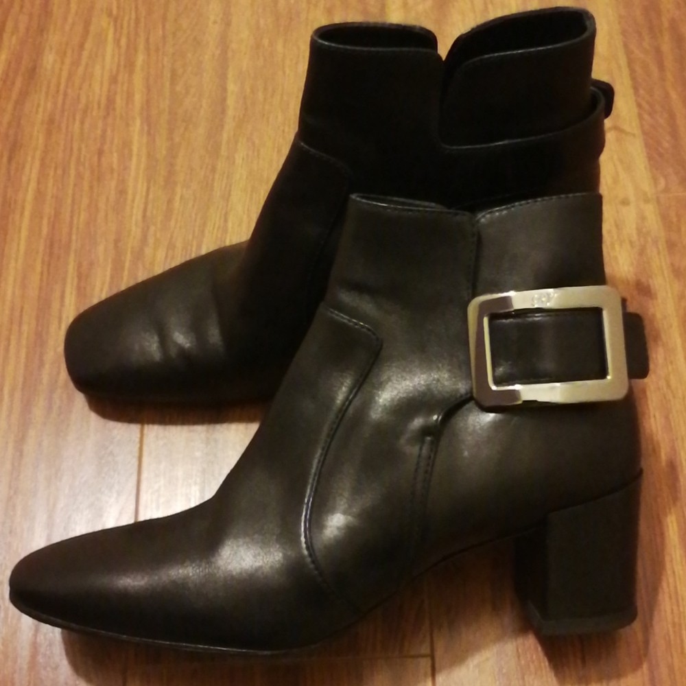 Roger Vivier Black boots